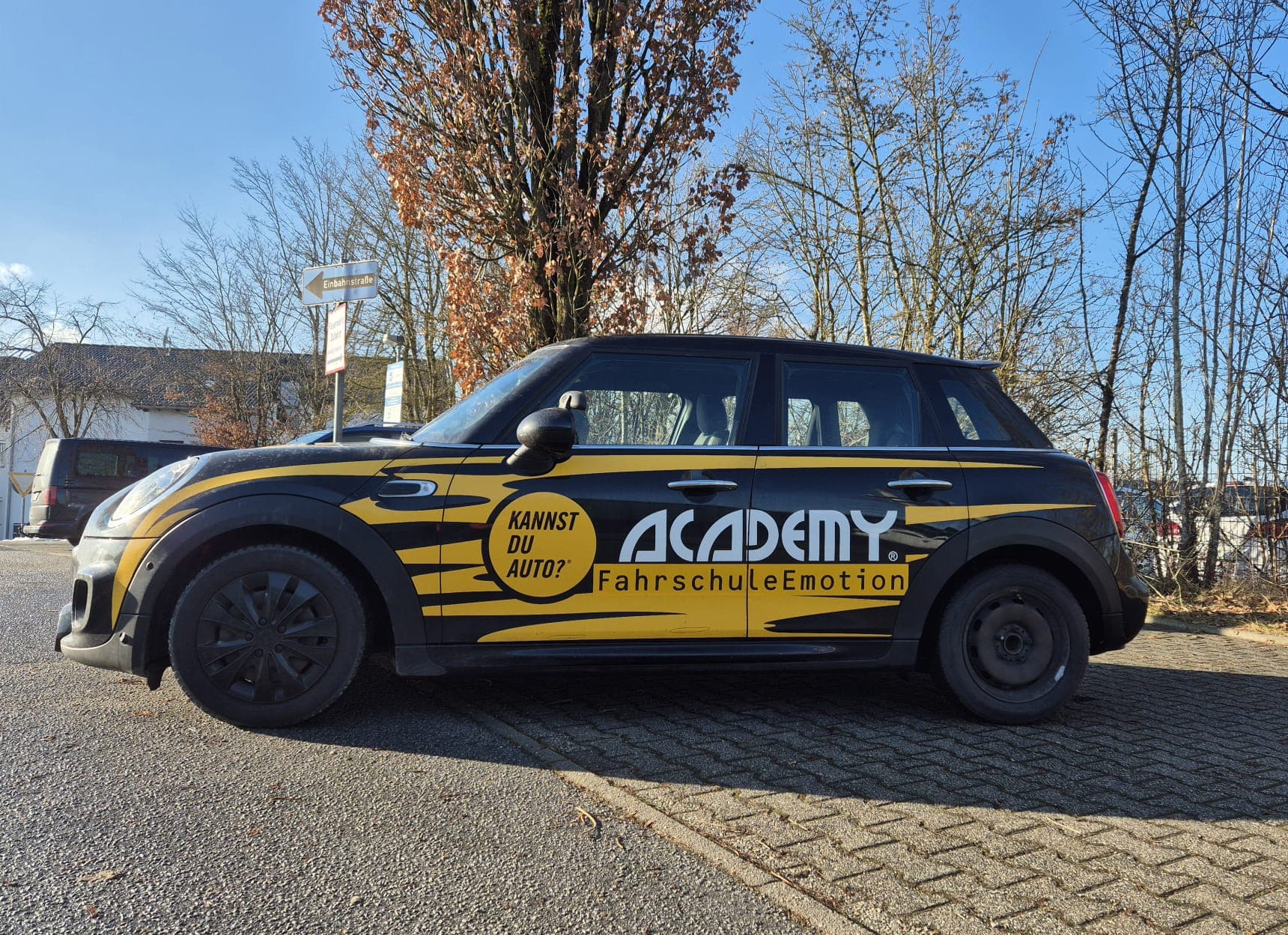 1 x Mini Cooper