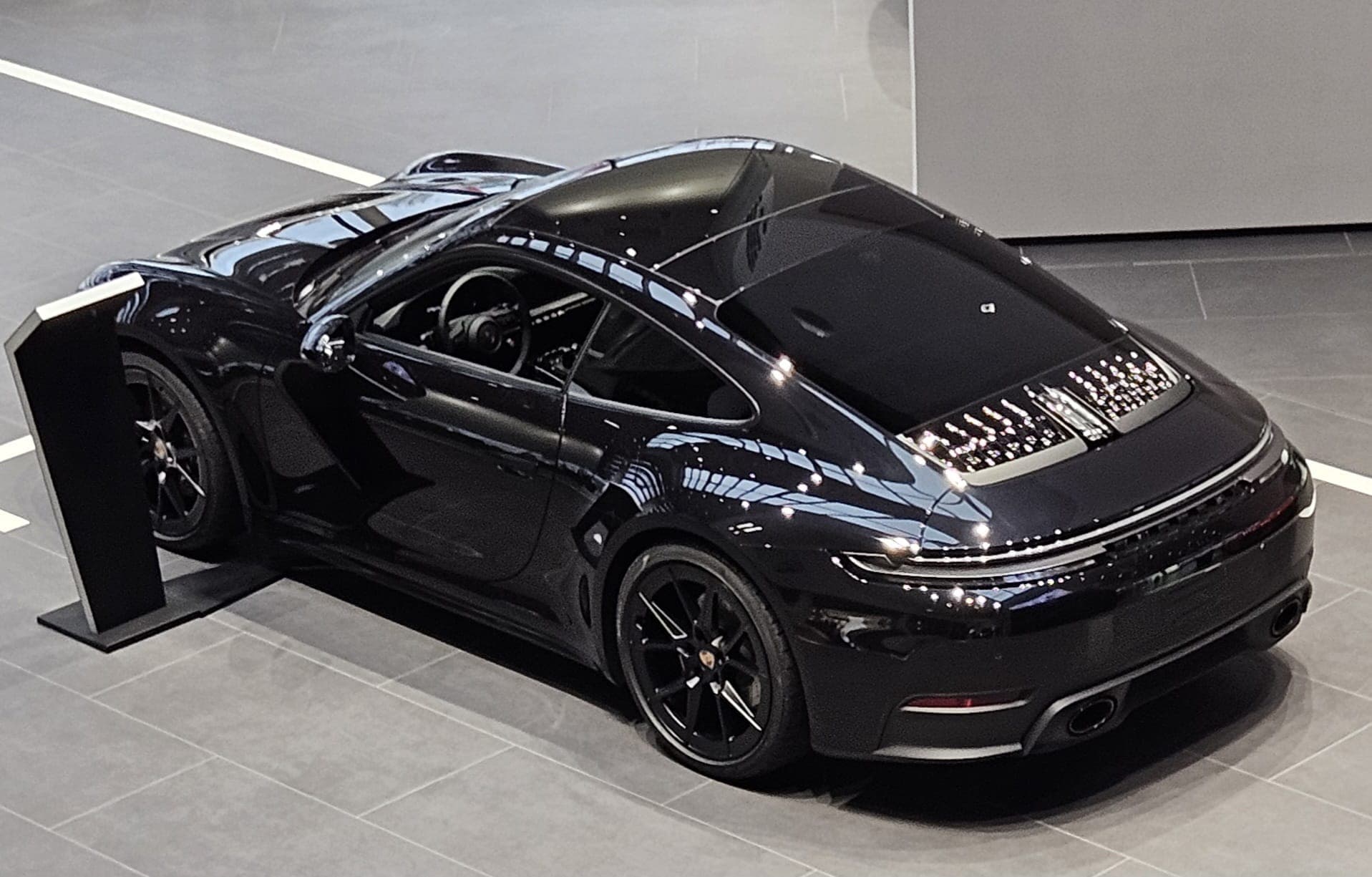 Porsche 911 ab September für Fahrstunden buchbar